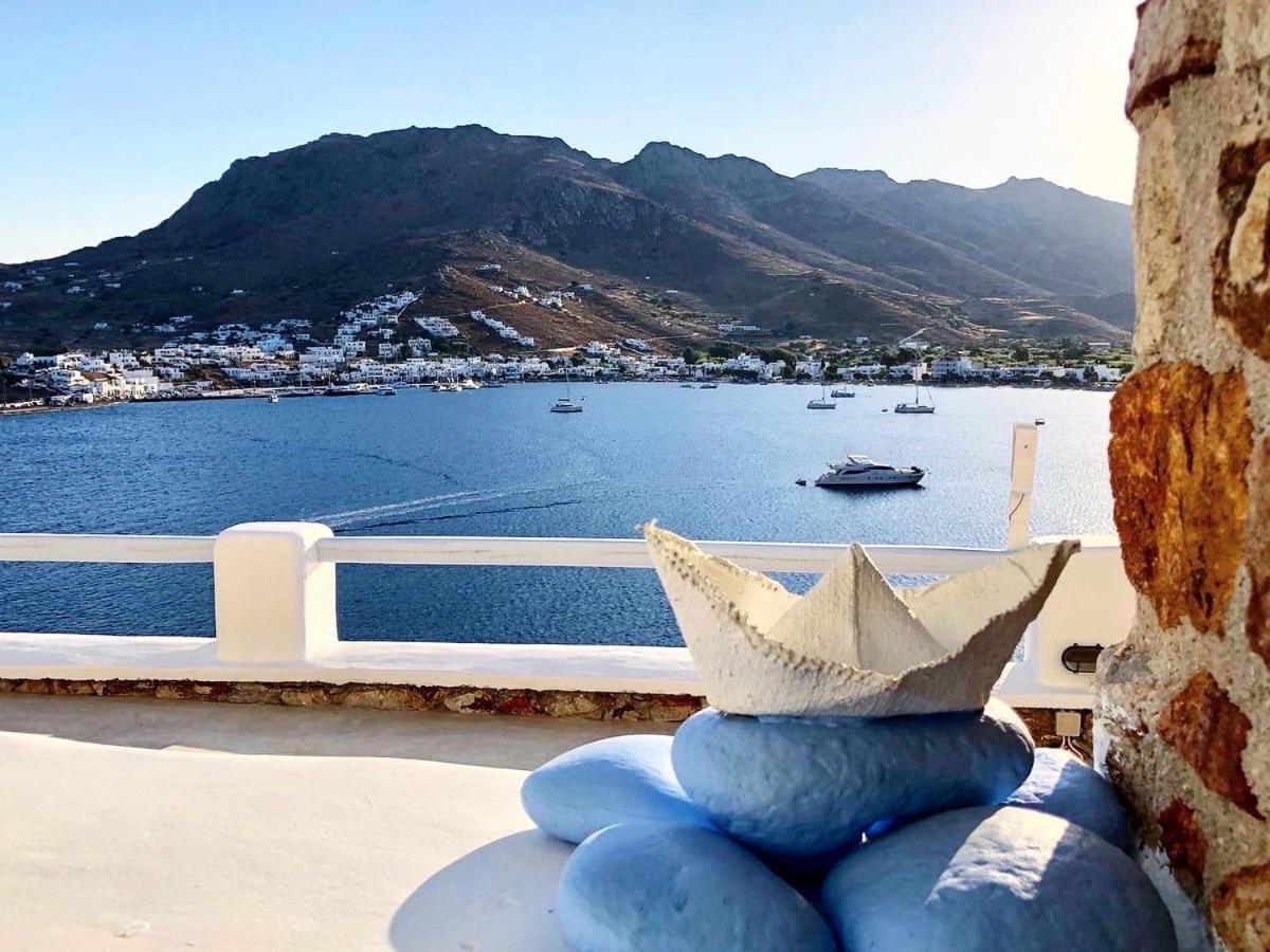 Amfitriti Serifos Livadi  Buitenkant foto