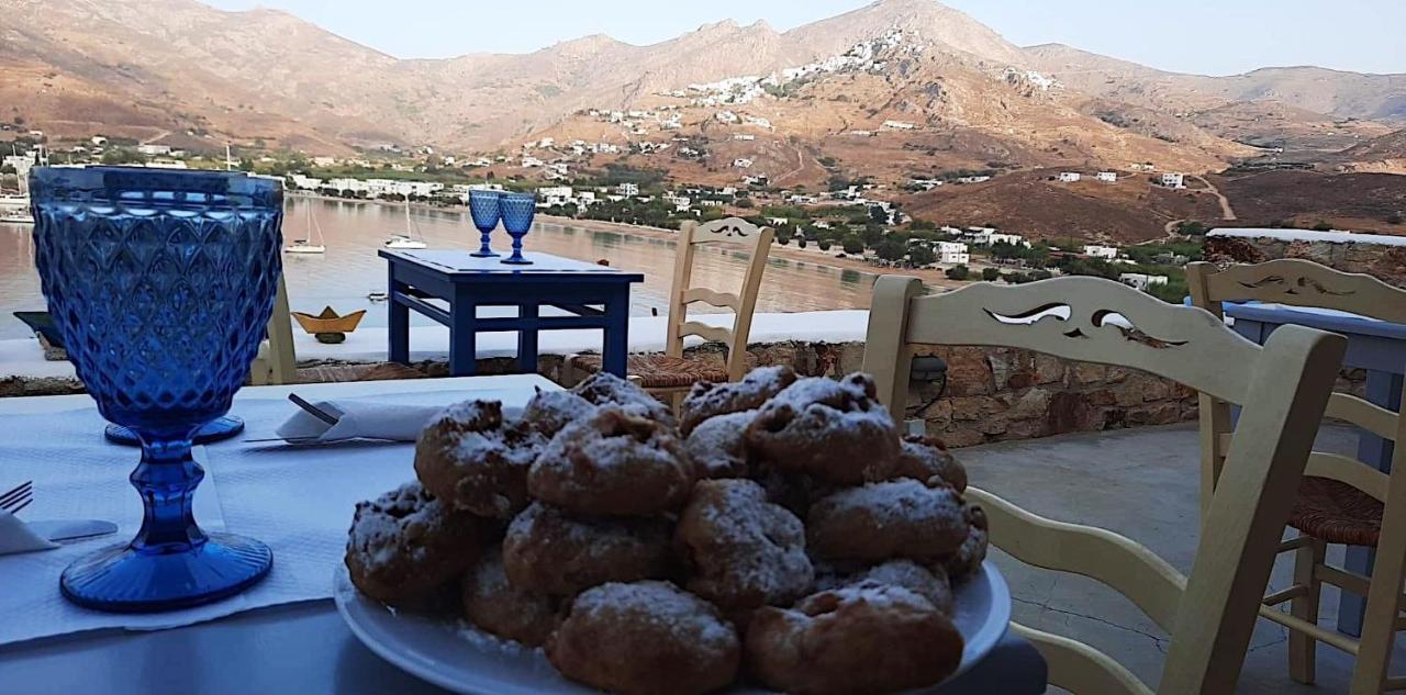 Amfitriti Serifos Livadi  Buitenkant foto