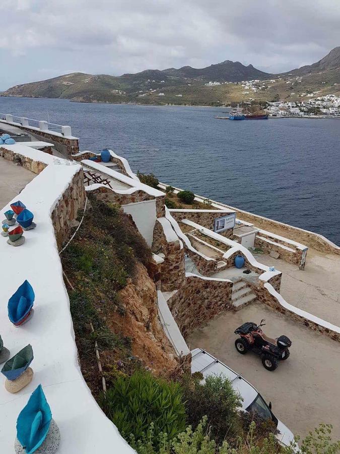 Amfitriti Serifos Livadi  Buitenkant foto